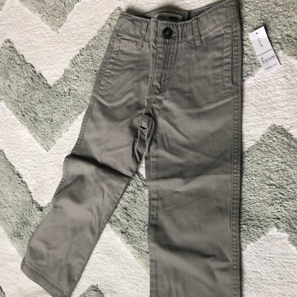 BRAND NEW Old Navy Boys Khaki Pants